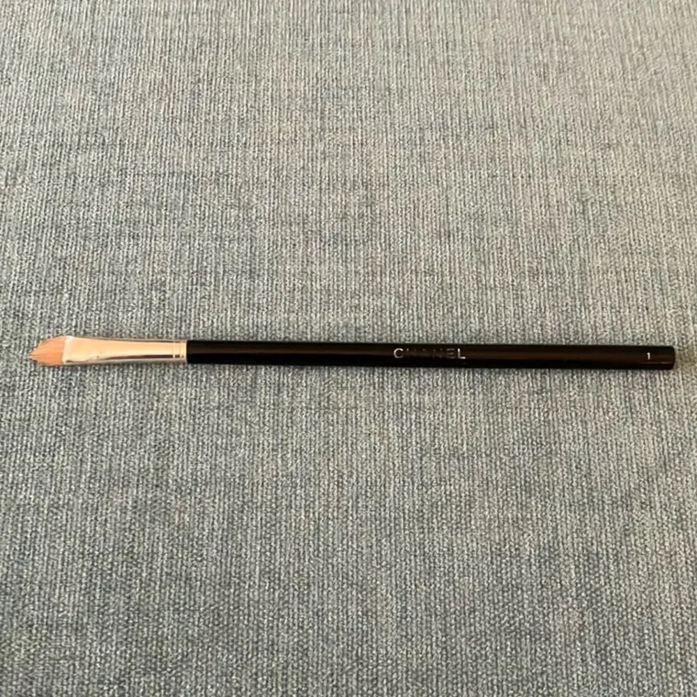 Chanel Makeup Brush